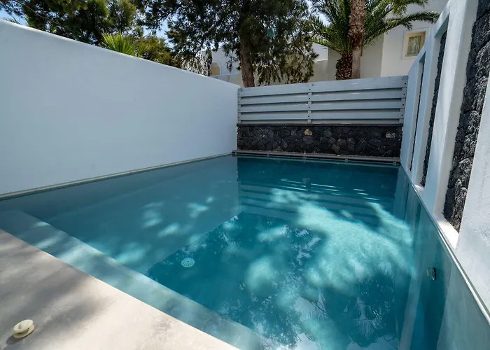 Meltemi Excelsior 4* Perissa (Santorini)