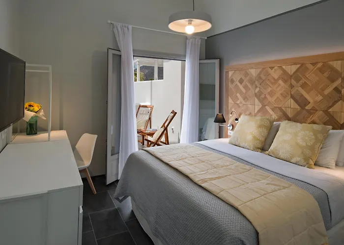 Hotel Meltemi Excelsior Perissa (Santorini)