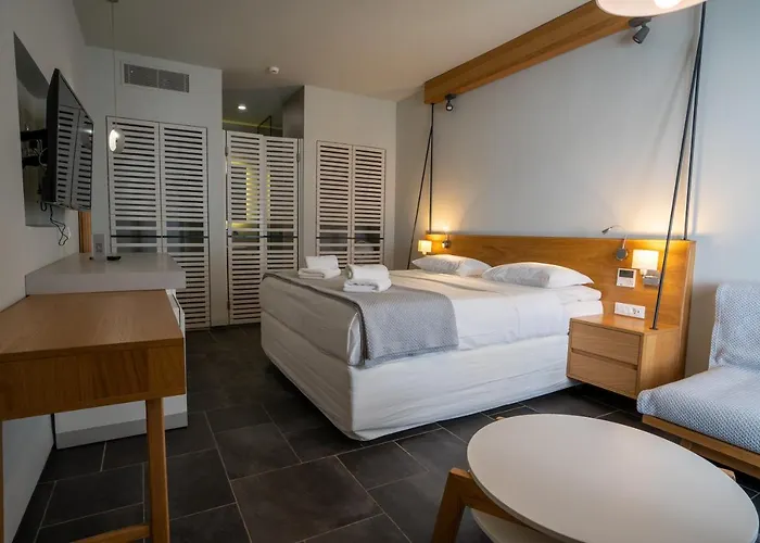 Meltemi Excelsior 4*