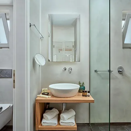 Meltemi Excelsior Hotel Perissa (Santorini)